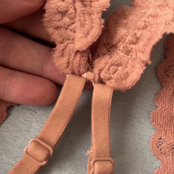 NWOT Aerie XS bralette – regular straps or racerback - Picture 4 of 6